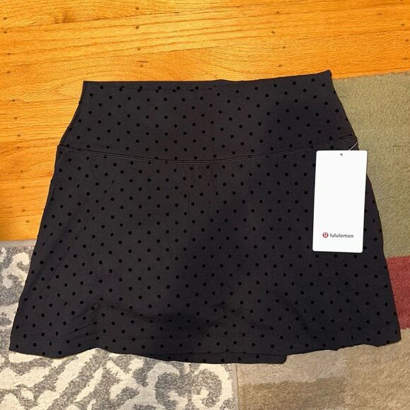 NWT Lululemon Align High-Rise Liner Skirt  *Flocked Polka Dot Black / Size 10 - Picture 2 of 10